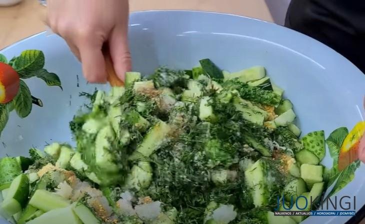 Самые удачные огурчики: на вкус, как свежие. Легкий рецепт салата из огурцов на зиму