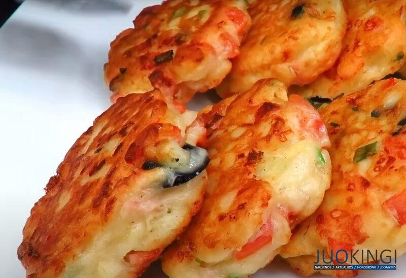 Вкуснее, чем пицца или ленивые пирожки. Оладьи на кефире с начинкой за 15 минут