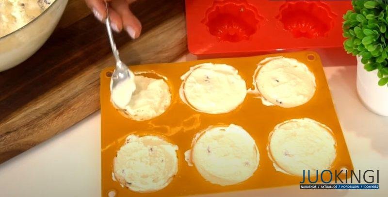 Самые вкусные сырники в духовке. Как на сковороде и не оседают: с ароматным творожным вкусом