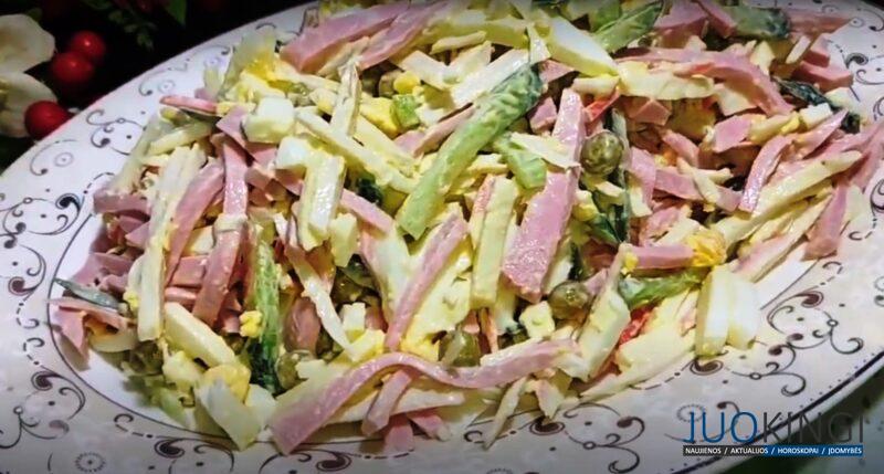 Самый вкусный салат с крабовыми палочками. Быстрый закусочный салат для любого случая