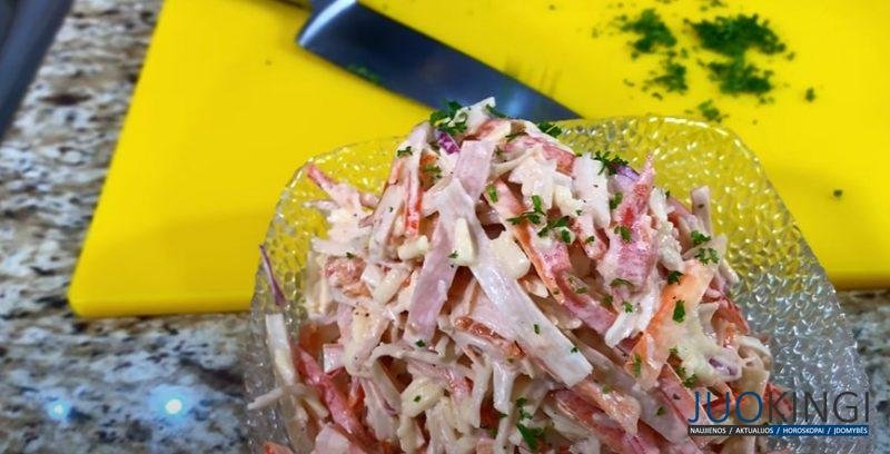 Вкусный салат с крабовыми палочками. Праздничный салат "Красное море" - сочный и быстрый