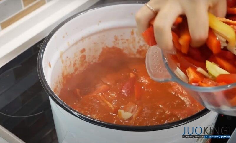 Вкусное лечо на зиму: съедается моментально. Моя любимая заготовка