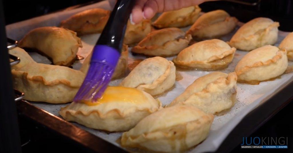 Вкусные домашние пирожки. Тесто универсальное: без дрожжей, сочетается со всеми продуктами