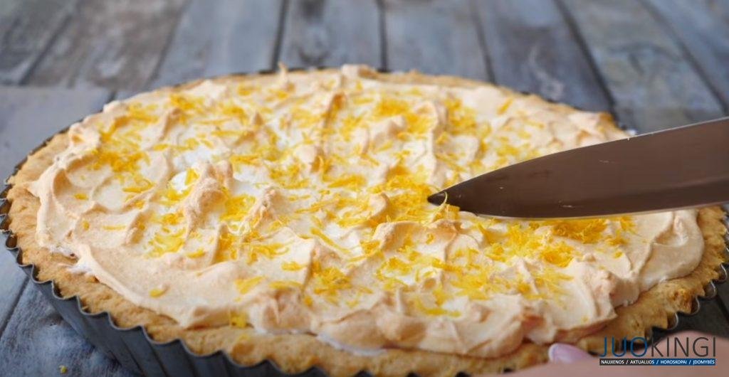 Вкусный песочный пирог с заварным кремом