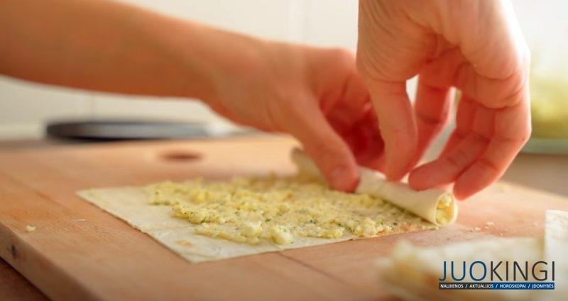 Вкусный рецепт за 10 минут. Ленивые трубочки с творогом и сыром