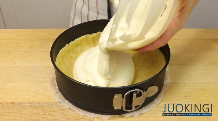 По вкусу не уступает торту. Творожный пирог с ягодами: справится, даже начинающий кулинар