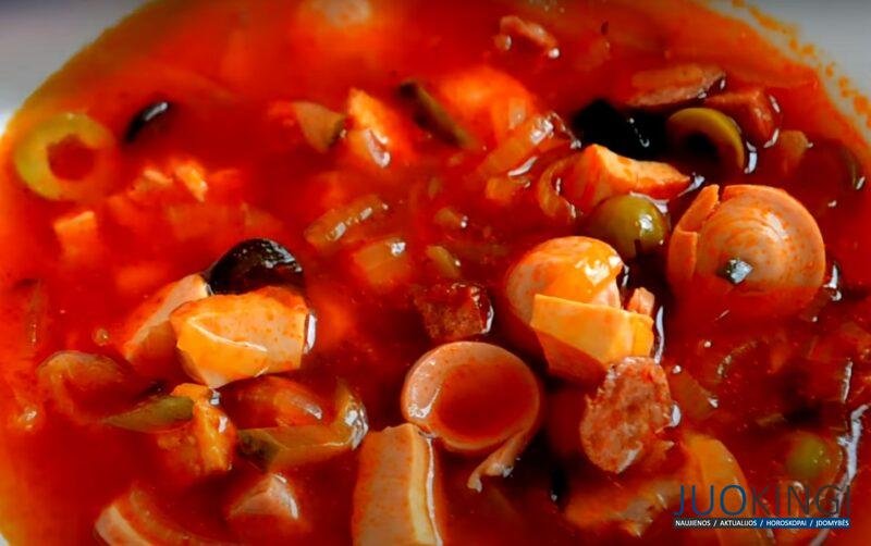 Солянка - это всегда вкусно. Классический рецепт, который хочется повторить