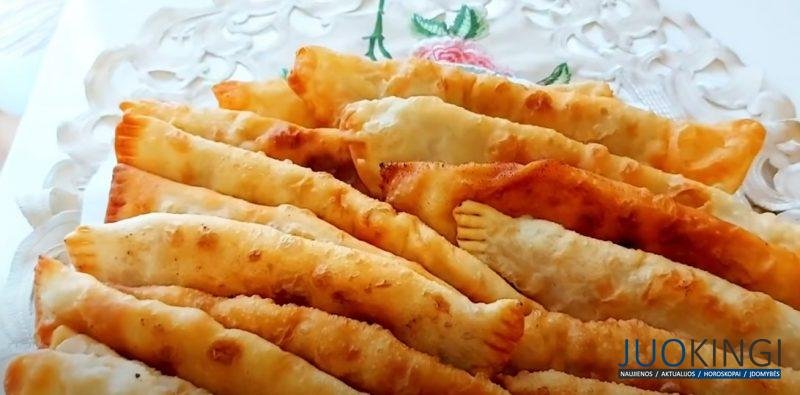 Чебуреки сочные и хрустящие. С тонким тестом и пузырьками: вкусный рецепт