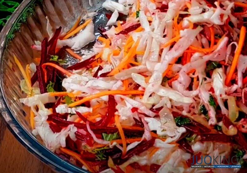 Съедят за 1 минуту. Невероятно простой и вкусный салат из обычной свеклы
