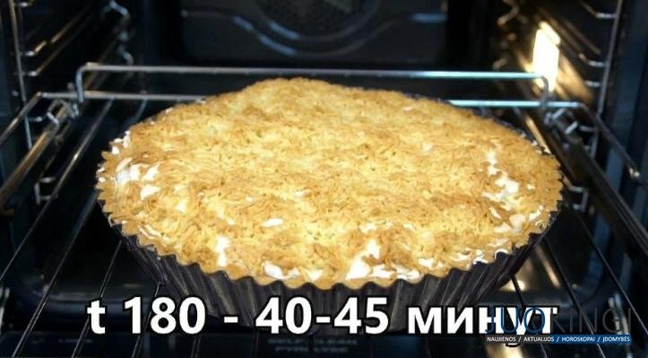 Нежный и воздушный пирог. Всего 2 яблока и получается «Райское облако»