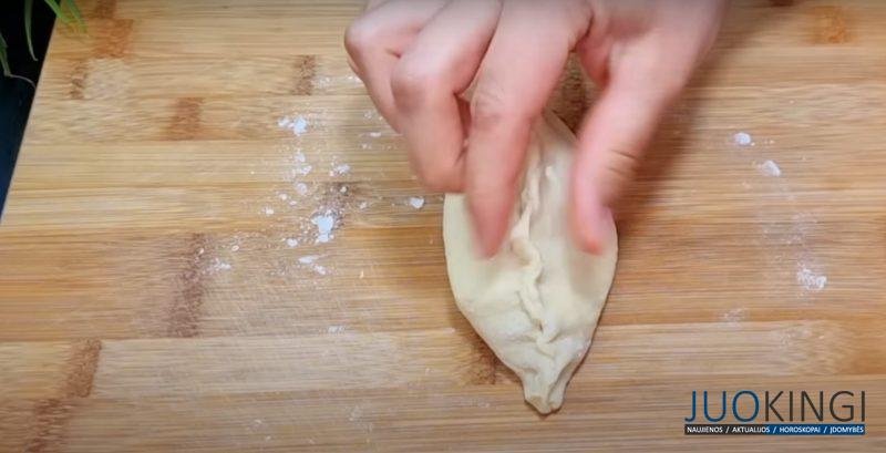 Так готовит только моя свекровь. Добавляю тесто в творог: рецепт вкусных пирожков