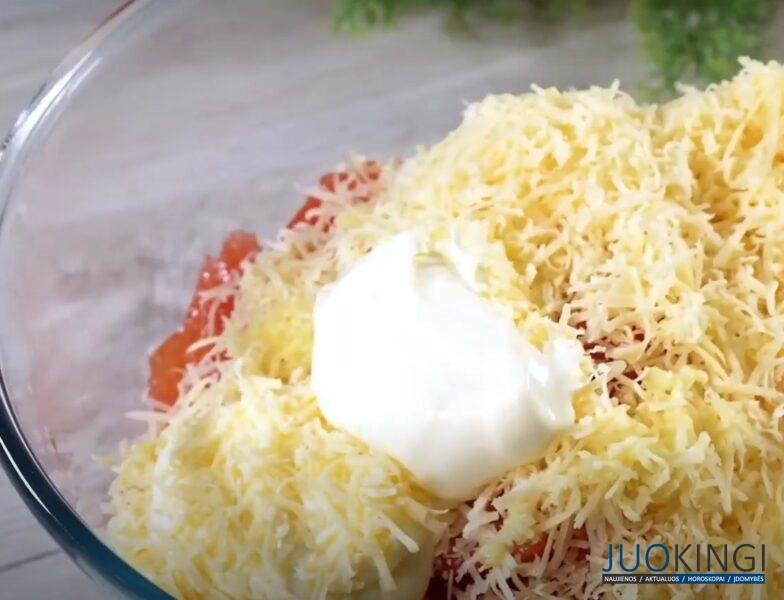 Так готовят в дорогих ресторанах. Самый вкусный салат из крабовых палочек: ни одного праздника без него