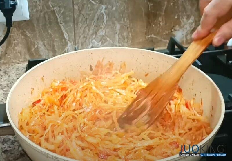 Голубцы приготовленные таким способом в 10 раз вкуснее. Рецепт на сковороде