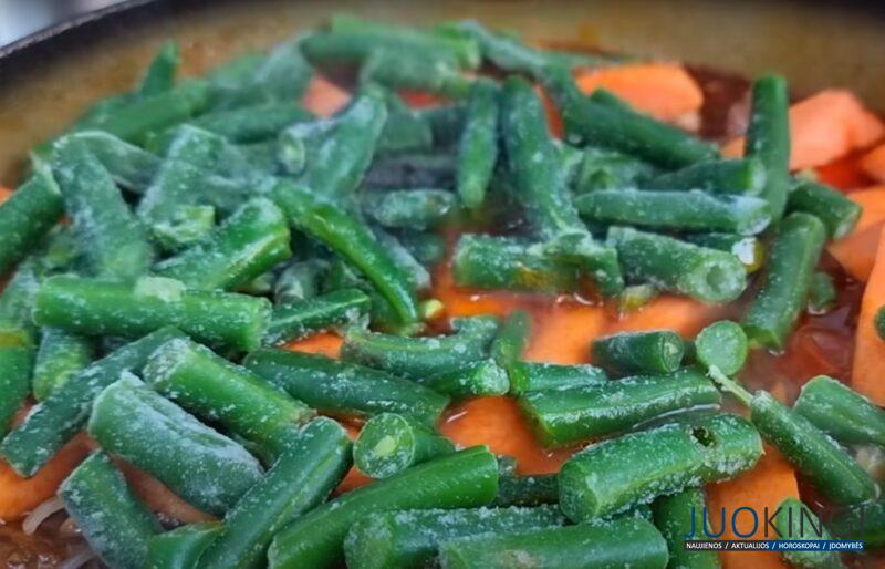 Любое мясо станет нежным, если вы приготовите так. Отменное жаркое с картофелем: всё просто, но очень аппетитно