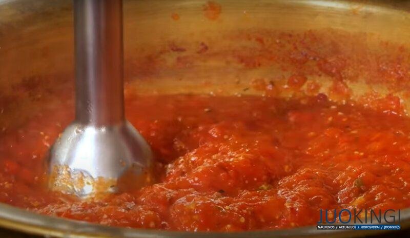 Просто помидоры и перец. Вкусная Аджика на зиму: так готовила моя бабушка