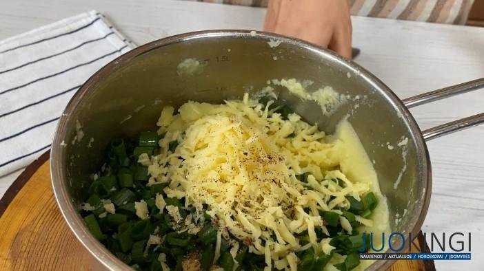 Ленивые пирожки с картошкой: мало теста, много начинки. Просто, быстро и очень вкусно