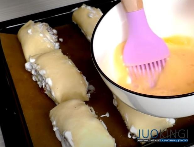 Попробовала один раз и готовлю постоянно. Аппетитные рулеты: просто и вкусно