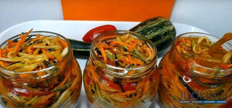 Всë лето готовлю! Хрустящий салат из кабачков: 25 лет закатываю на зиму