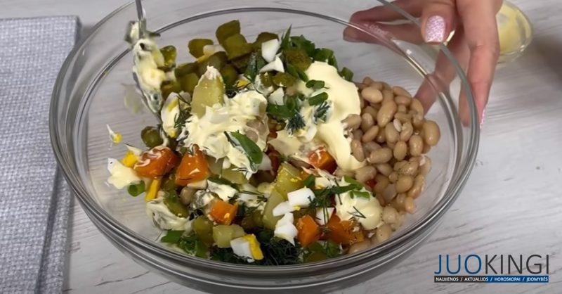 Все порезал и смешали. Вкусный и недорогой салат