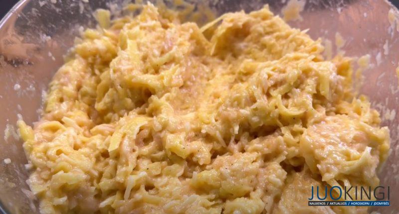 Куриную грудку больше не размораживаю. Натираю на тёрке и готовлю вкусную запеканку
