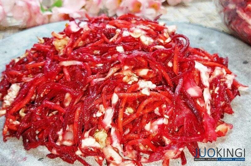 Салат из сырой свеклы, который я могу есть хоть каждый день. Не надоедает: просто и вкусно