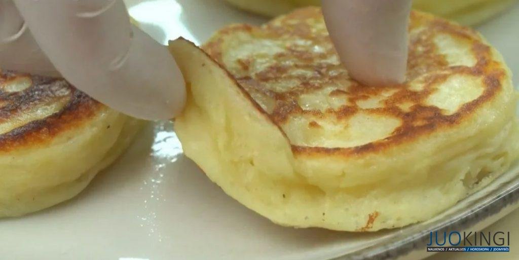 Картофельные оладьи – просто чудо. Пышные, нежные: мало продуктов, а как много получается!