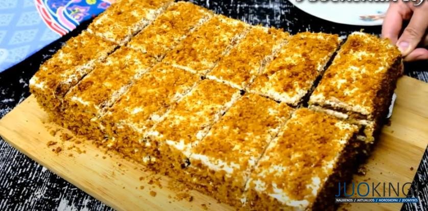 Торт Медовик, который тает во рту, Простой рецепт очень вкусного тортика с ярким медовым ароматом