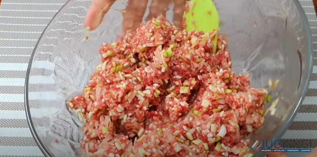 Кабачки и немного фарша: вкусный рецепт для всей семьи. Недорогой и вкусный рецепт
