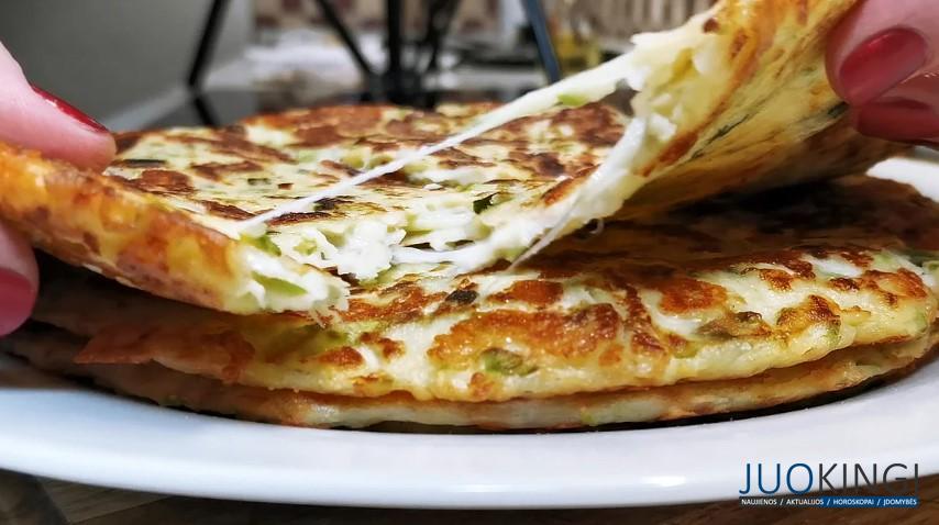 Готовлю мягкие лепешки с кабачками. На завтрак и для перекуса: жарю как блины на сковороде