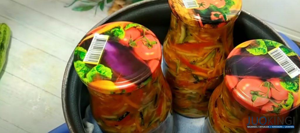 Знала бы раньше, приготовила бы больше. Рецепт кабачков по-корейски: красивый и аппетитный салатик на зиму