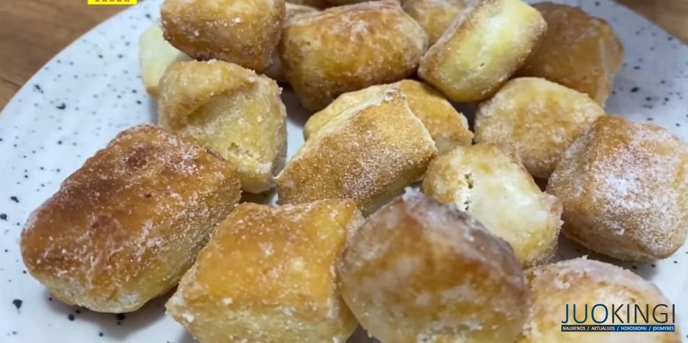 Уже 2 дня подряд их готовлю! Лимон и мука для вкусняшек к чаю. Лимонные подушечки