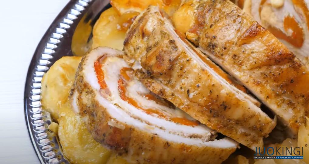 Горячее блюдо на праздничный стол. Мясной рулет на Новый год