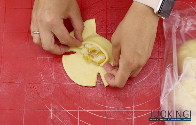 Готовлю мягкие булочки. Начинка всех удивит, а особенно вкус