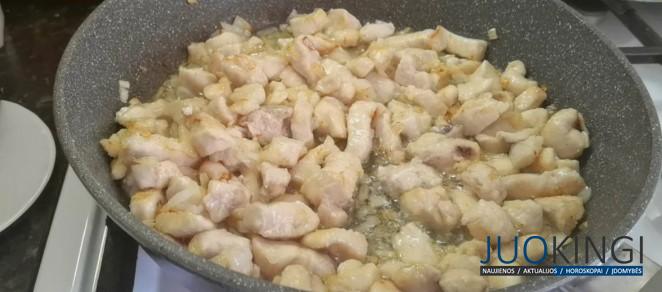 «Какой вкусный ужин из кабачков», сказали мои дети. Теперь и у меня есть любимый рецепт, а делать всего 20 минут (и недорого)
