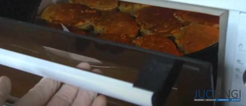 Котлеты получаются сочнее обычных: царские котлеты из дешевых продуктов! Век живи, век учись