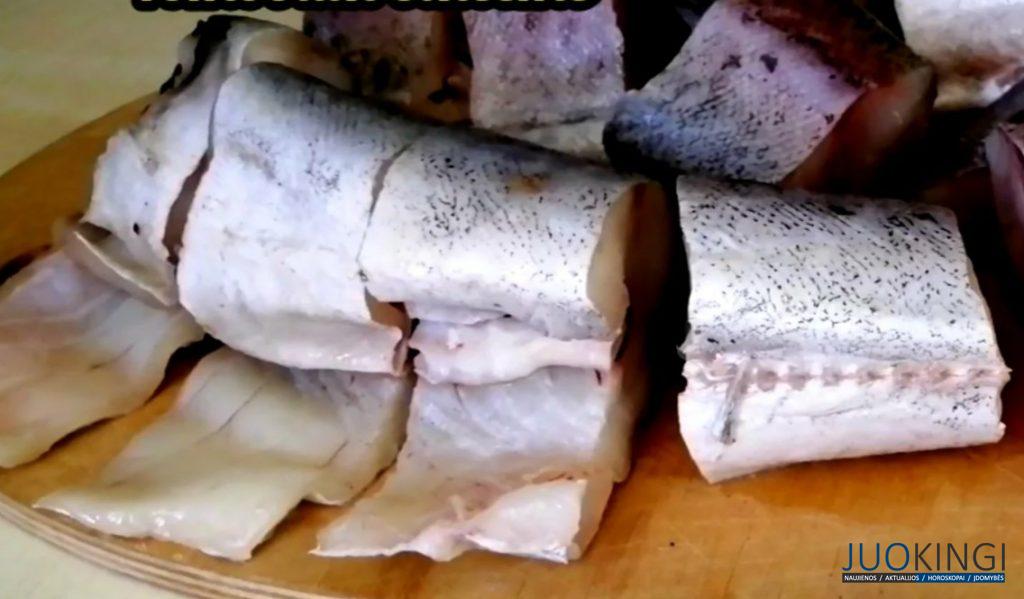 Минтай покупаю в большом количества, ведь готовить из него эту вкуснятину 15 минут, а семья в восторге от этого рецепта