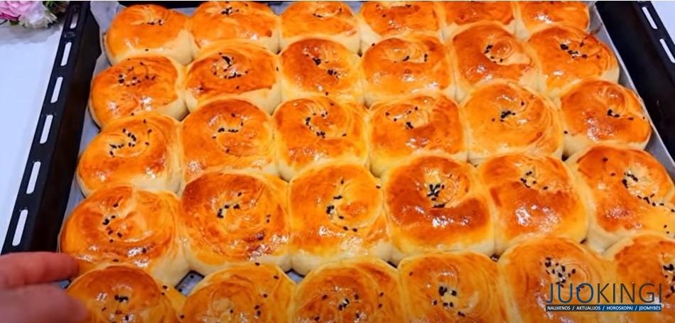 Мягкие и пышные пирожки: научила всех подруг готовить. Вкусные слоеные булочки к чаю