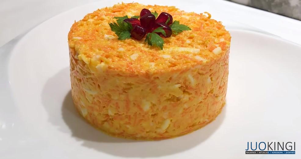Возьмите 2 сырые морковки и приготовьте вкусный праздничный салат