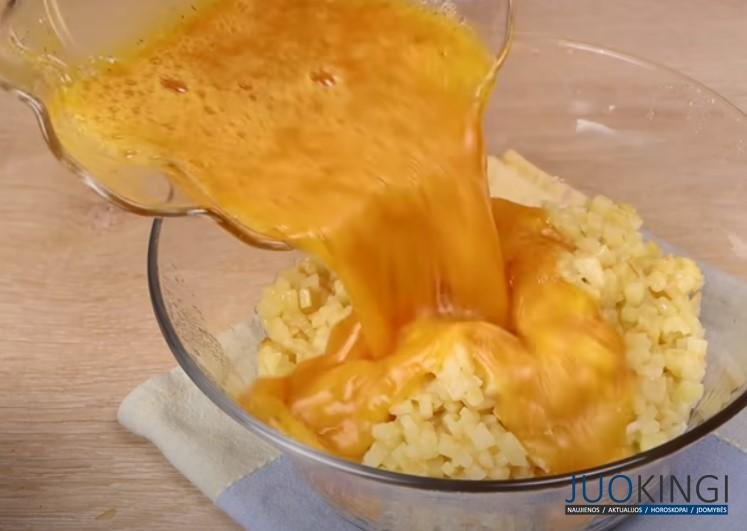 Рецепт из картофеля! Даже остыть не успеет: быстро, сочно и вкусно