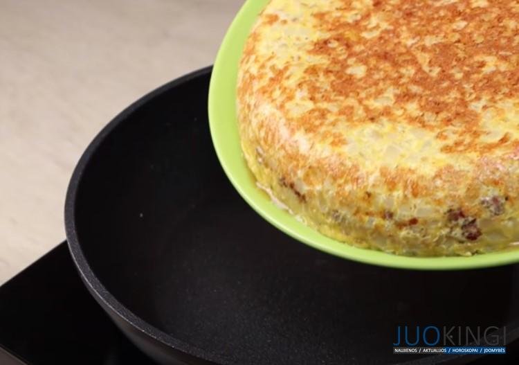 Рецепт из картофеля! Даже остыть не успеет: быстро, сочно и вкусно