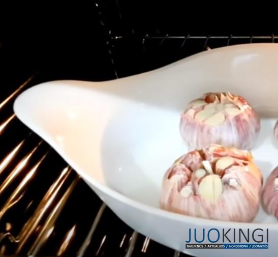 Шеф повар поделился рецептом. Вкусная закуска: простая ароматная добавка в блюда и маринады