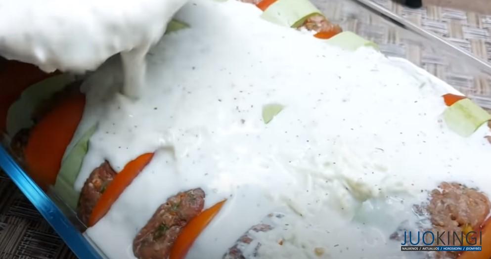 Вкуснее голубцов! Кабачки с фаршем в духовке: быстрый и вкусный ужин из кабачков