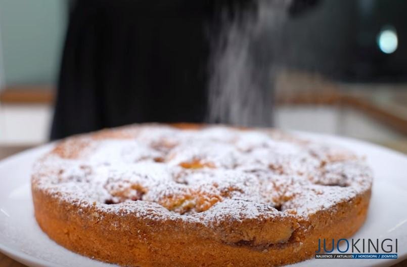 Вкусный и простой пирог со сливами! Тесто нежное, мягкое – просто тает во рту