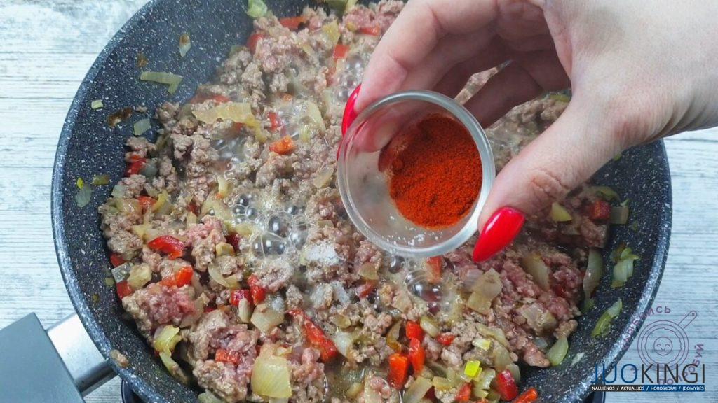 Взбиваю 3 яйца с картофелем: готовлю постоянно, сразу всё съедают. Получается вкуснее простых блинов
