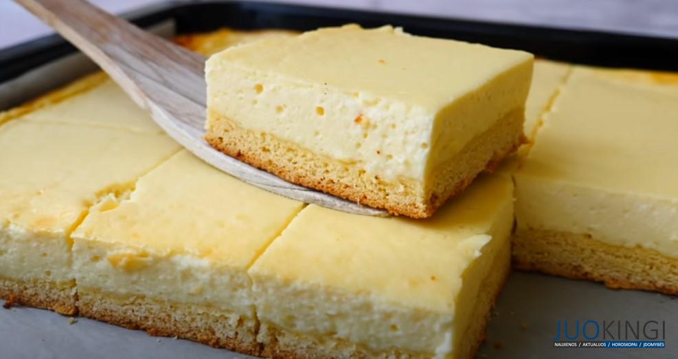 Пирог «Сырник», очень много и вкусно. Большая ватрушка