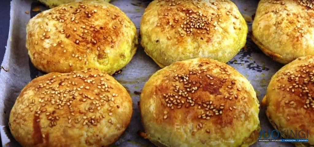 Угощаю гостей вместо хлеба. Оригинальный рецепт вкусных и мягких булочек