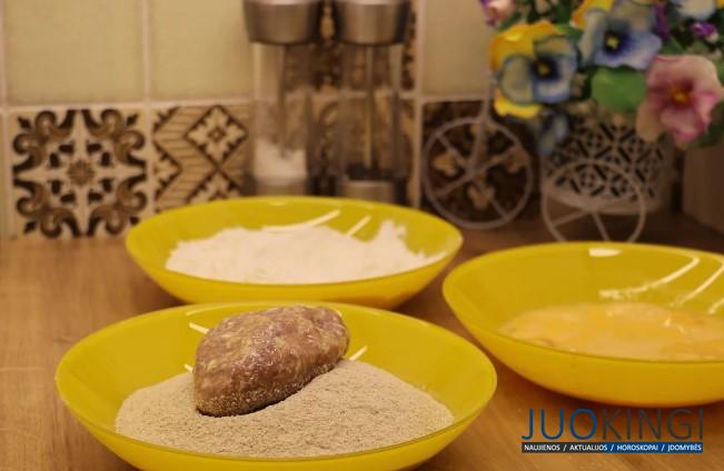 Вкуснее котлет я не пробовала. Так готовила бабуля, а теперь и я