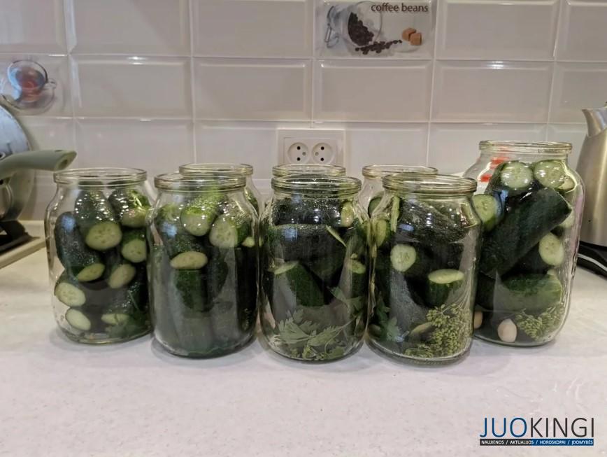 Тот самый рецепт маринованных огурчиков из Рязани.  Простой рецепт вкусных и хрустящих огурчиков