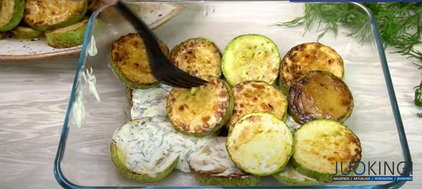 По настоящему вкусная закуска. Никогда не перестану готовить кабачки таким способом