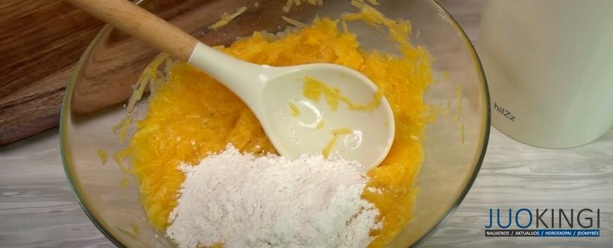 Трачу минут 15 и вкусно очень: буду готовить так всю осень. Оладьи из тыквы